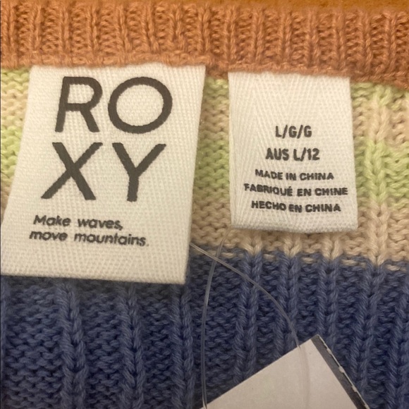 Roxy Pink and Blue Sleeveless Ribbed Crop Tank - Picture 5 of 8